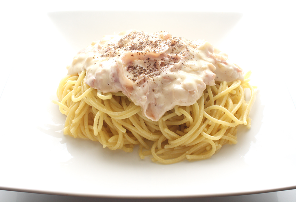 Espaguetis con Jamon