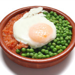 Huevos al plato con verduras
